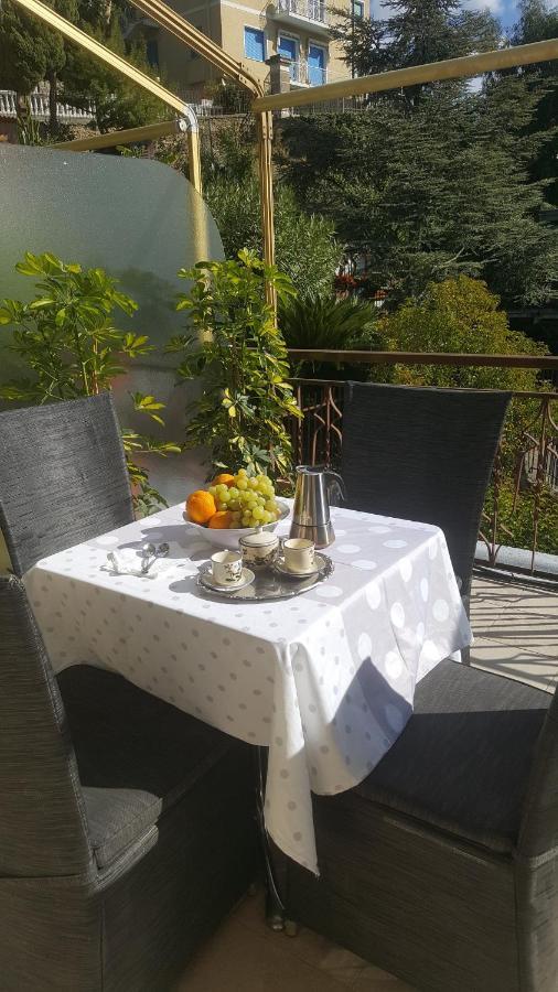 Appartamento Vista Mare Stella Marina Sanremo Exteriör bild