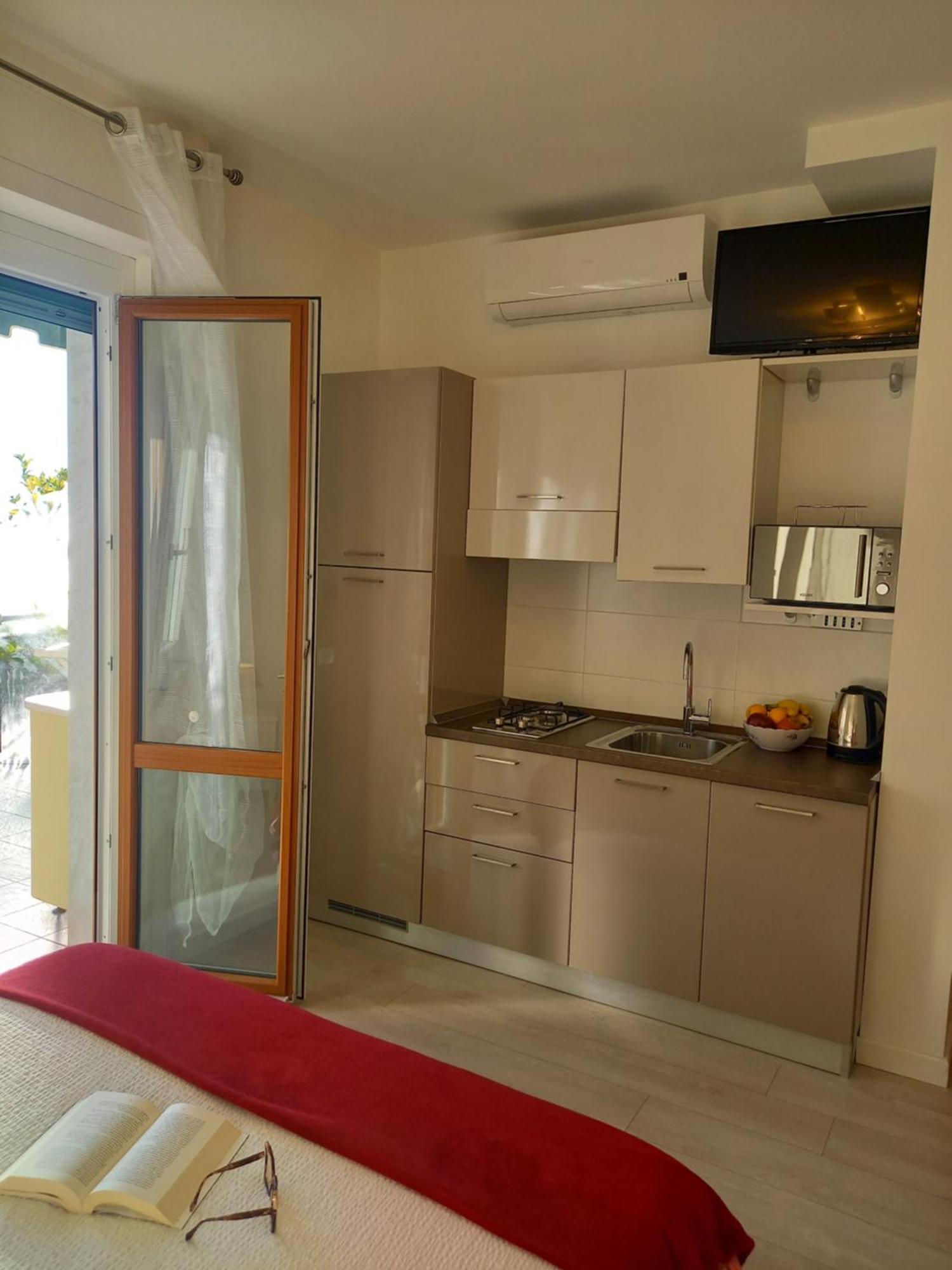 Appartamento Vista Mare Stella Marina Sanremo Exteriör bild